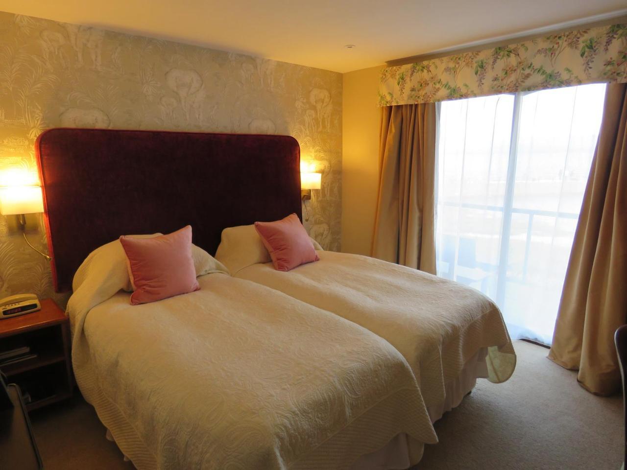 The Bay Horse Hotel And Restaurant Ulverston Exteriér fotografie